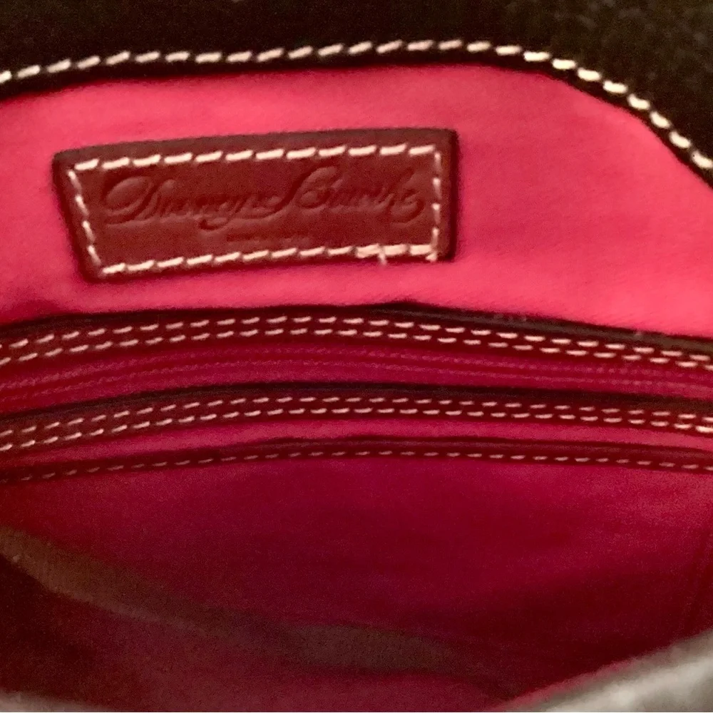 Dooney & Bourke Black Leather Crossbody Bag w Adjustable Strap - Picture 9 of 12